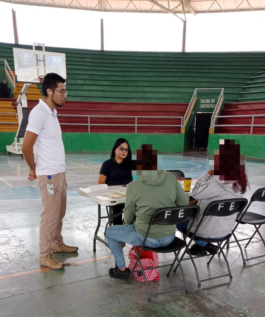 Equipo de la Fiscalía General de Michoacán realizando toma de muestras de ADN y acompañamiento a familiares en Sahuayo, 27-28 de agosto de 2026