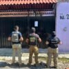 Agentes de la Fiscalía General de Michoacán realizando cateos en domicilios de Morelia, con evidencia de drogas decomisadas