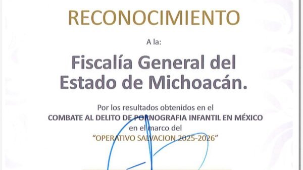Logotipo de la Fiscalía General del Estado de Michoacán junto a elementos simbólicos de protección infantil y justicia digital