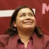 Retrato frontal de la Dip. Belinda sonriendo, con fondo neutro, transmitiendo cercanía y comunicación directa