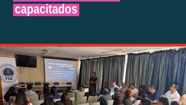 Médicos del ISSSTE capacitados en Uruapan durante taller sobre detección de violencia de género organizado por la Fiscalía