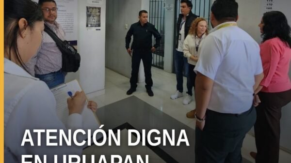 Personal de la Fiscalía General del Estado de Michoacán y la CEDH realizando supervisión en la Unidad de Control de