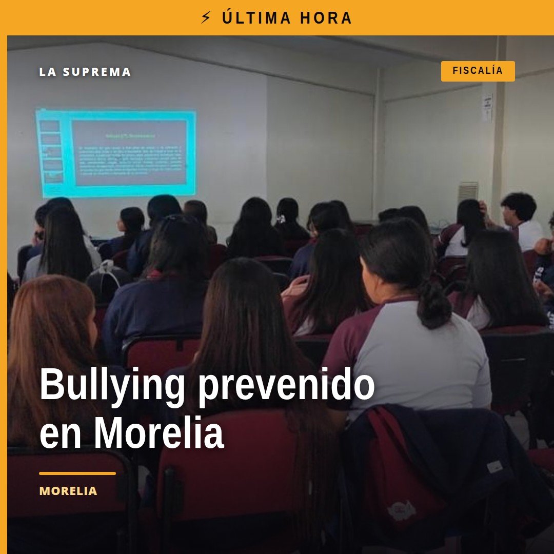 Personal de la Fiscalía General del Estado de Michoacán interactuando con estudiantes del CETIS 120 de Morelia durante una