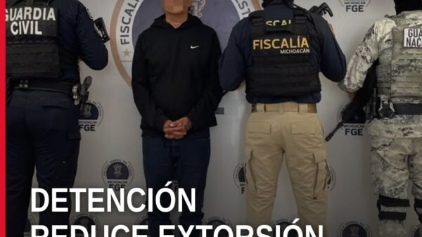 Fiscalía de michoacán detención: imagen simbólica de escudo institucional con mapa del Bajío michoacano y los municipios