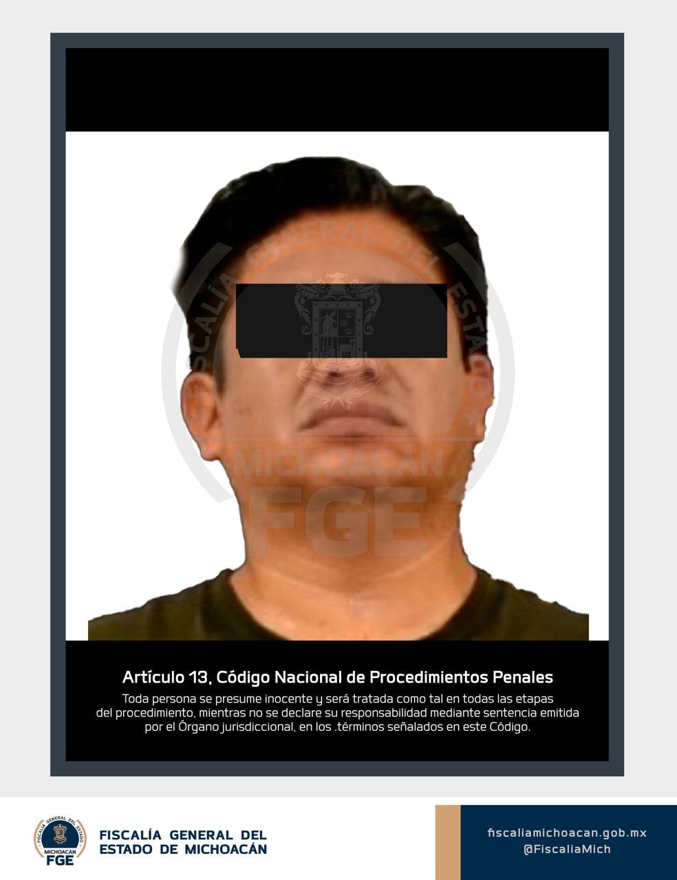 Imagen ilustrativa de una balanza de justicia junto a un campo agrícola en Caltzontzin, Uruapan; fiscalía michoacán extorsión