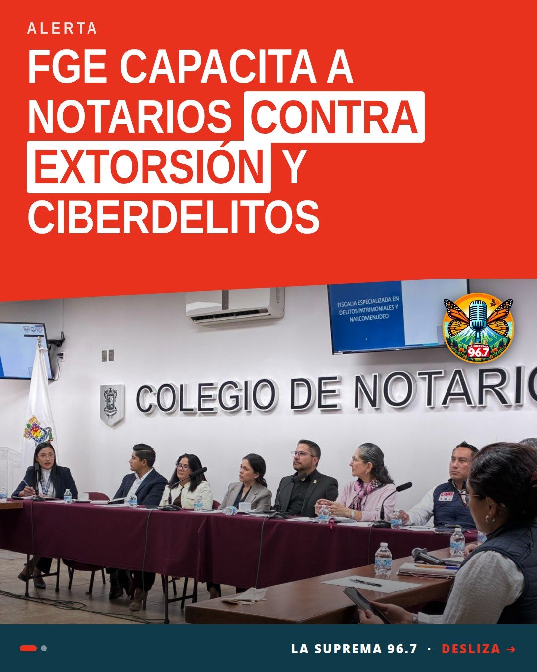 Grupo de notarios participando en taller de seguridad notarial michoacán, con pantallas digitales y materiales de prevención