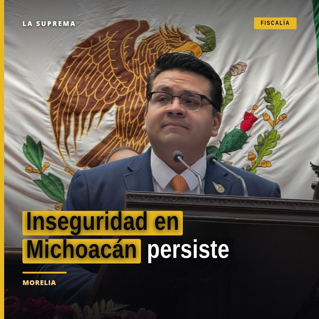 Diputado Toño Carreño Sosa hablando en el Congreso del Estado de Morelia, Michoacán, durante la sesión del 17 de septiembre