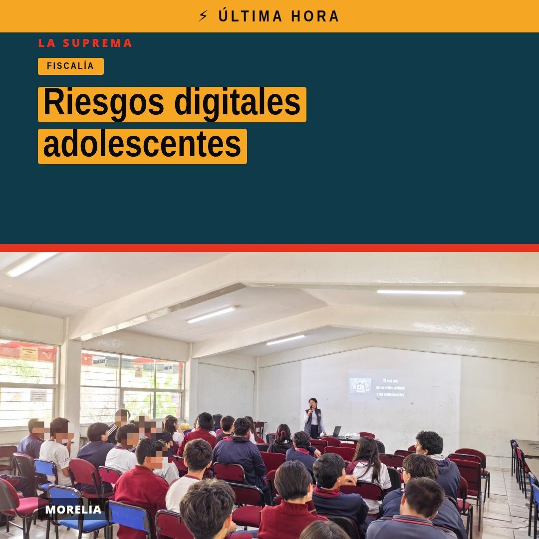 Grupo de adolescentes escuchando una plática sobre riesgos digitales adolescentes en un salón del CETIS 120 de Morelia
