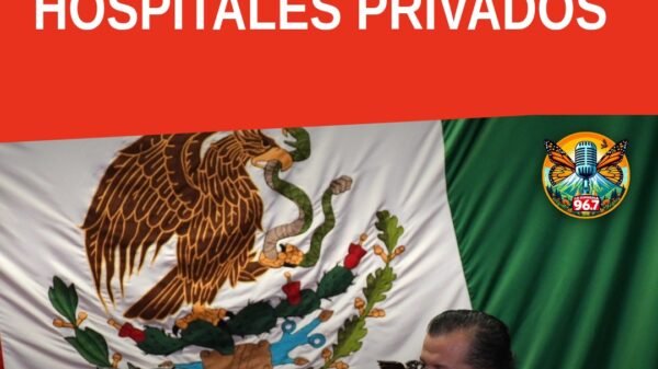 Ilustración simbólica de una familia frente a un hospital privado en Morelia, con un cuerpo cubierto y un documento de