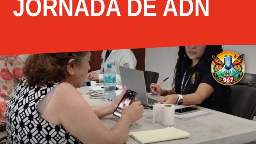 Personal de la Fiscalía General del Estado tomando muestras de ADN y brindando atenciones integrales apatzingán en el Centro