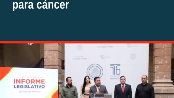 Diputados del Partido del Trabajo presentando iniciativas sobre permisos laborales preventivos en el Congreso del Estado de