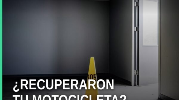 Motocicleta asegurada por la FGE en inmueble de la colonia Tejocote, Irimbo, tras cateo por robo