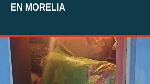 Imagen ilustrativa de una balanza digital y bolsas transparentes con sustancia cristalina, simbolizando la incautación de
