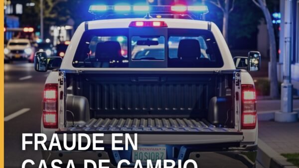 Ilustración simbólica de un cheque alterado y monedas junto al nombre 'La Piedad', representando el fraude casa de cambio la