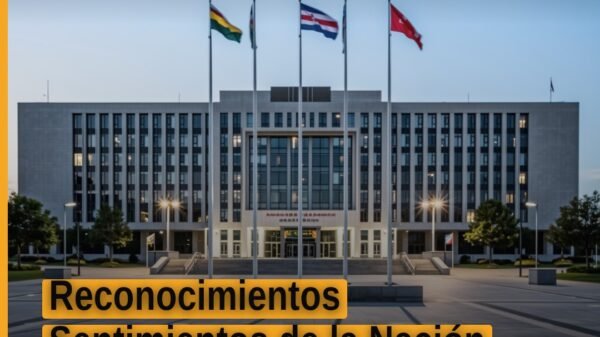 Evento de entrega de los reconocimientos sentimientos de la nación en el salón Michoacán, Centro de Convenciones de Morelia