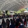 Adolescentes escuchando una charla sobre derechos sexuales y reproductivos en la Secundaria Federal N.º 3 de Morelia